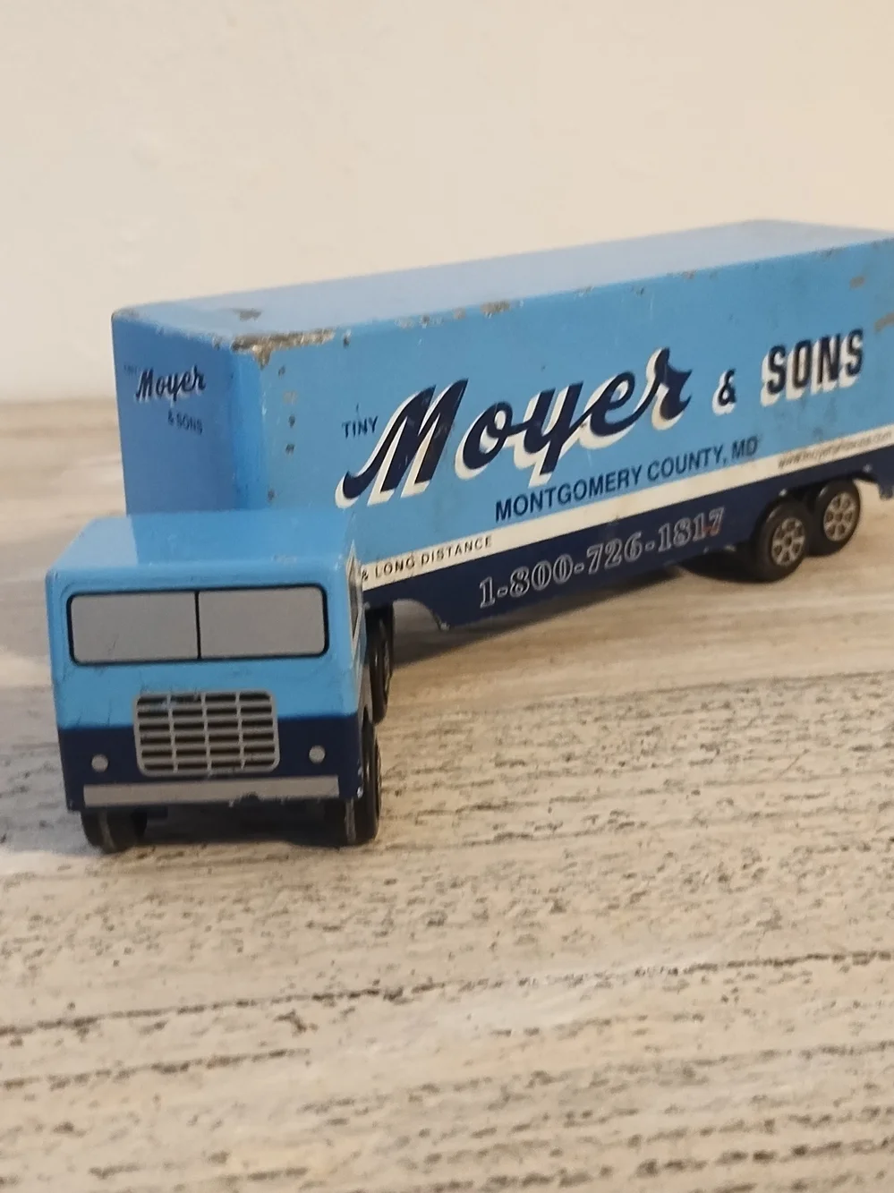 Vintage  toys Ralstoy 18/26 Tiny Moyer & Sons M&S 1:64 Diecast Semi Die cast